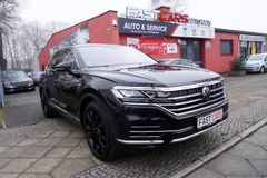 Fahrzeugabbildung Volkswagen Touareg Elegance 4Motion eHybrid Pano ACC Voll!
