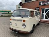 Volkswagen Bully-Bus - Volkswagen T2: Kleinbus