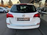 Opel Astra J Sports Tourer Style * Schiebedach * NAVI - Opel Astra Gebrauchtwagen in Bielefeld
