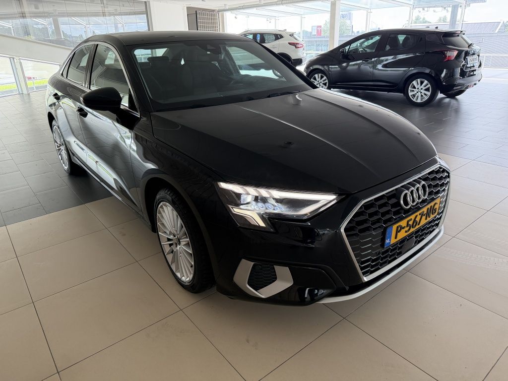 Audi A3 Limousine 30 TFSI Advanced edition imagem 2