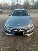 Mercedes-Benz Mercedes C220 D - Super gepflegt - Mercedes-Benz C 220 in Lübeck