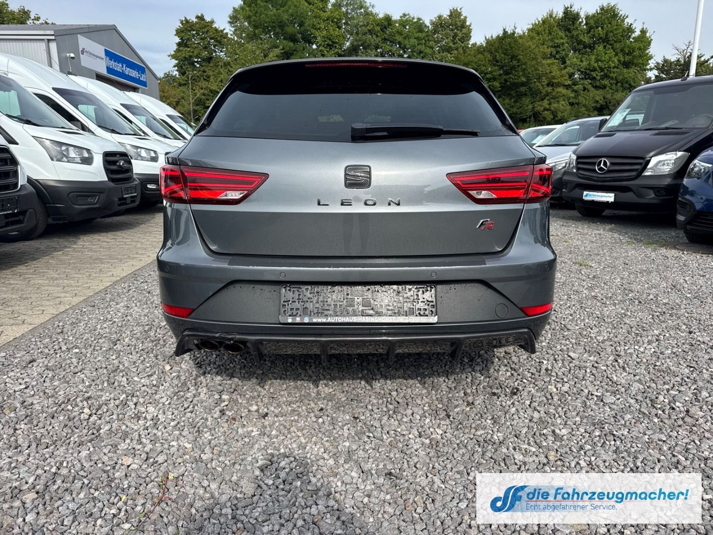 Fahrzeugabbildung SEAT Leon ST FR 2.0 TDI Sportpaket Navi  Soundsystem