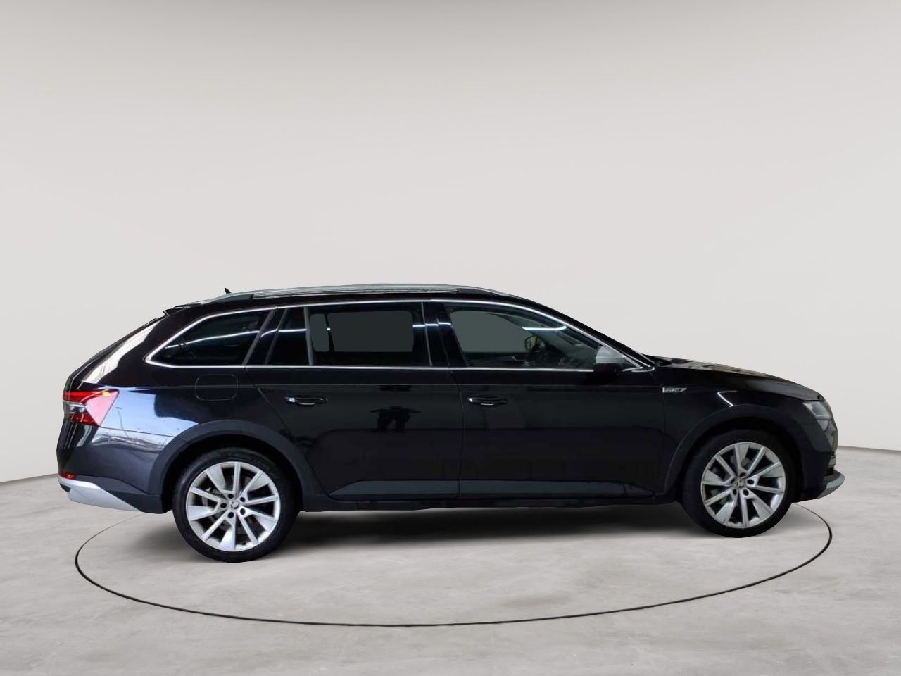 Skoda Superb Combi 4x4 Scout AHK STH ACC imagem 3