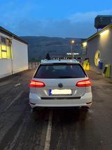 Volkswagen Golf 2.0 TDI SCR DSG Comfortline Variant Com... - Volkswagen Golf: 0 TDI Comfortline