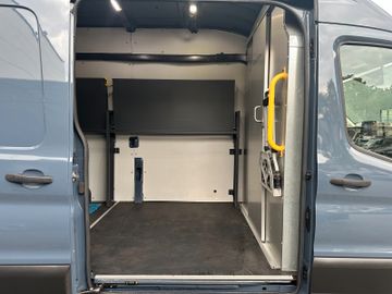 Ford Transit - 4