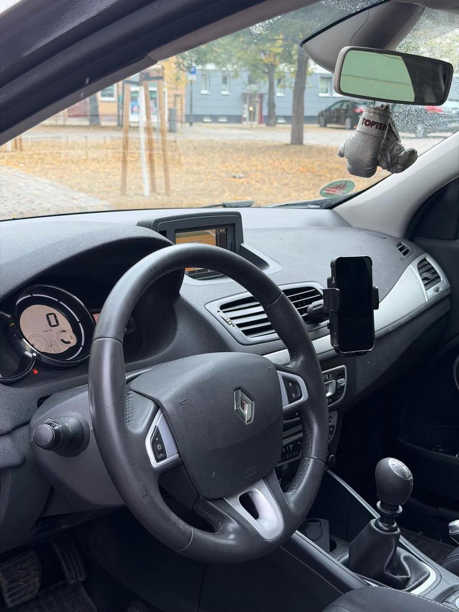 Renault Megane 2013 — photo 8