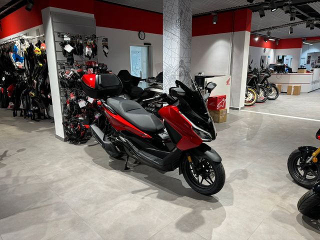 Honda Forza 125 2024 Siena Red *Demobike*