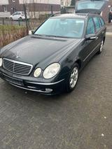 Mercedes-Benz Mercedes Benz E320; W211; Kombi - : Kombi, W211