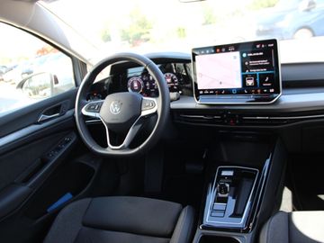 Volkswagen Golf VIII Variant 1.5 eTSI Style DSG Matrix LED