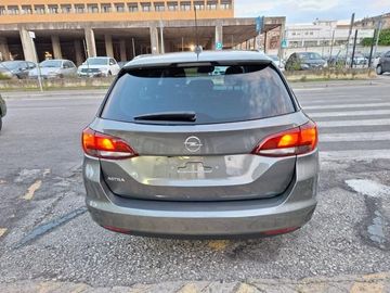 Opel Astra - 2