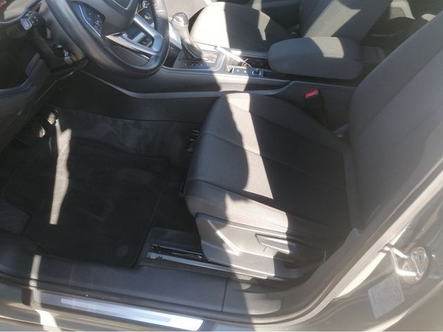 Q3 40 2.0TFSI quattro 140kW advanced, LED, Navig