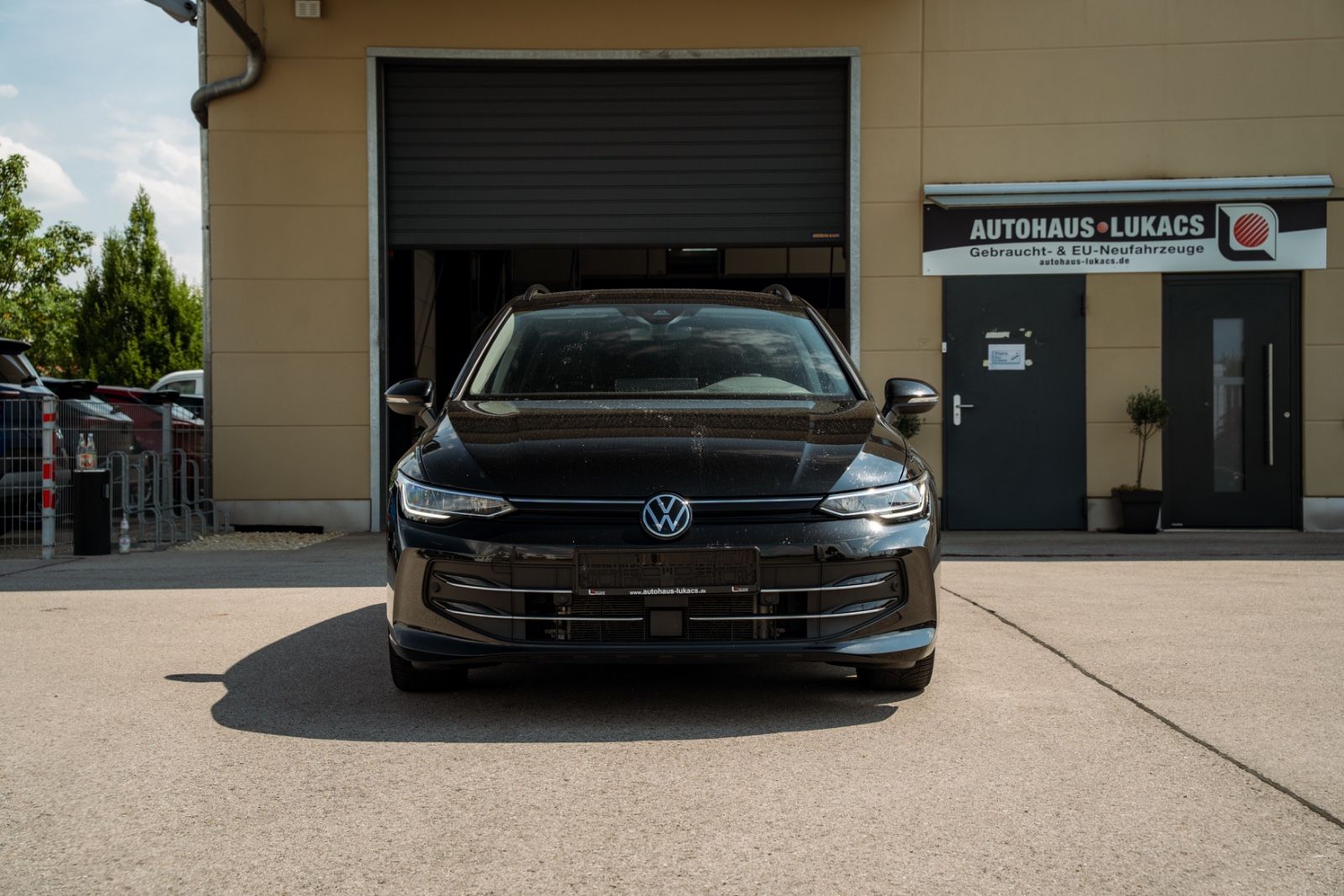 Volkswagen Golf VIII Variant 1.5 eTSI 85 kW Goal Kamera imagem 2