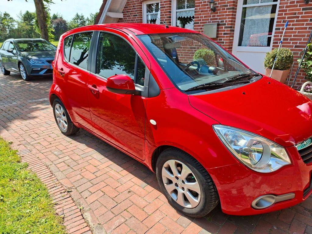 Opel Agila