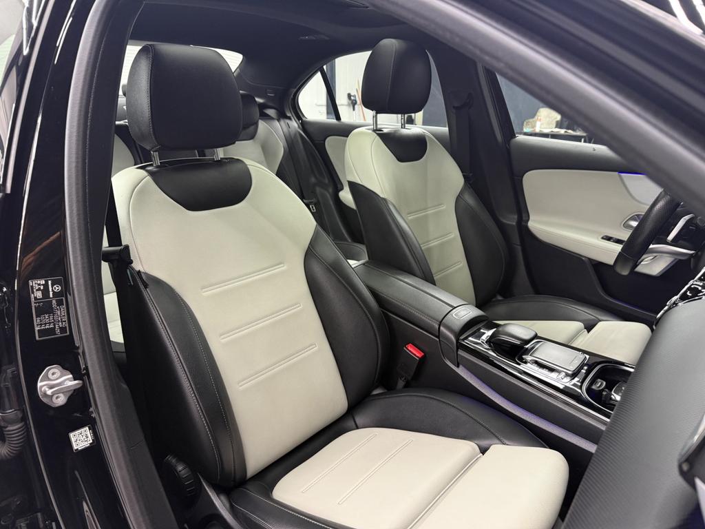Mercedes-Benz A 180d AMG Limousine, Foto 43 von 50