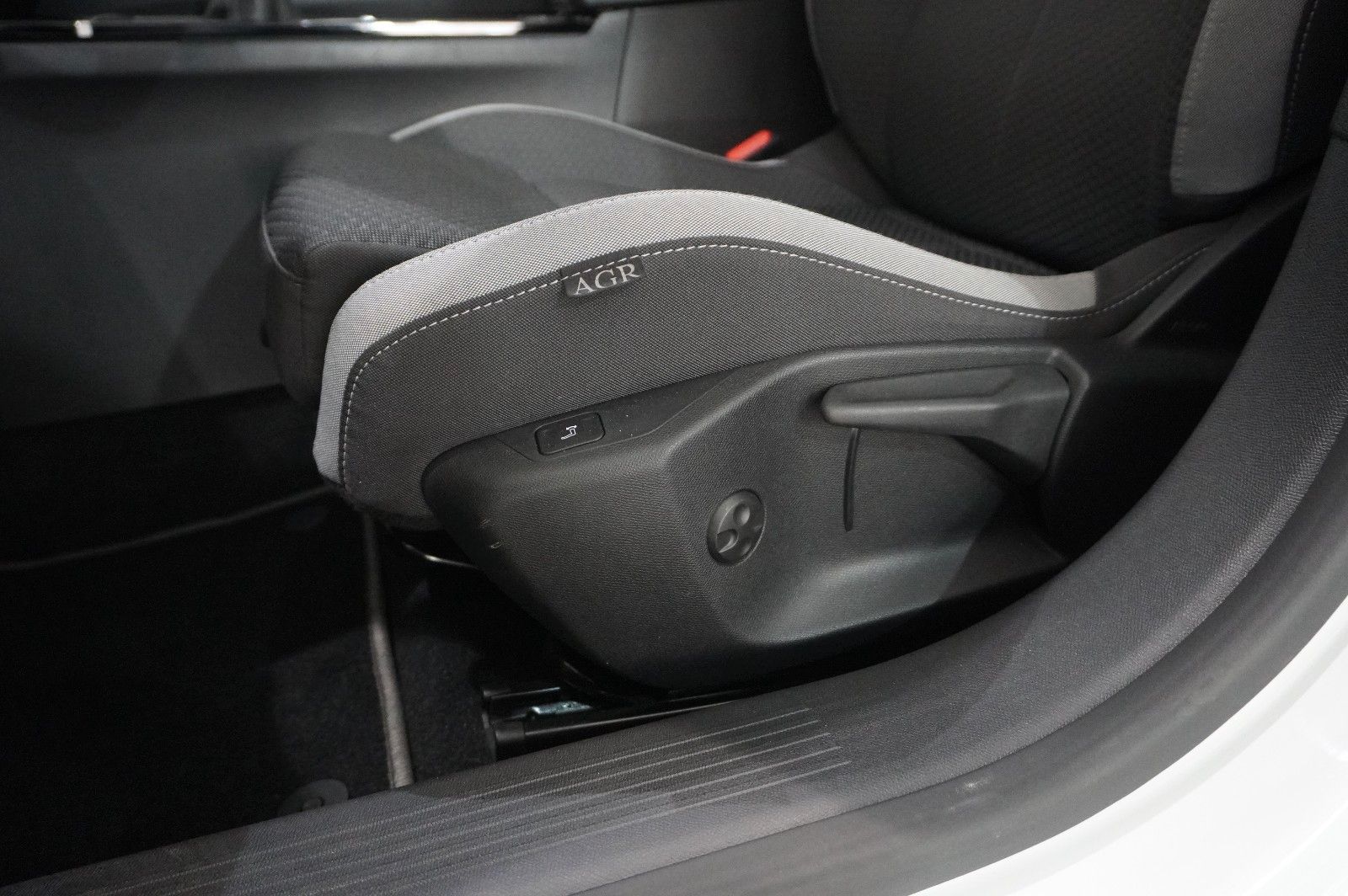 Fahrzeugabbildung Opel Astra L Lim. 1.5D BUSINESS EDIT. NAI/LED/KAMERA
