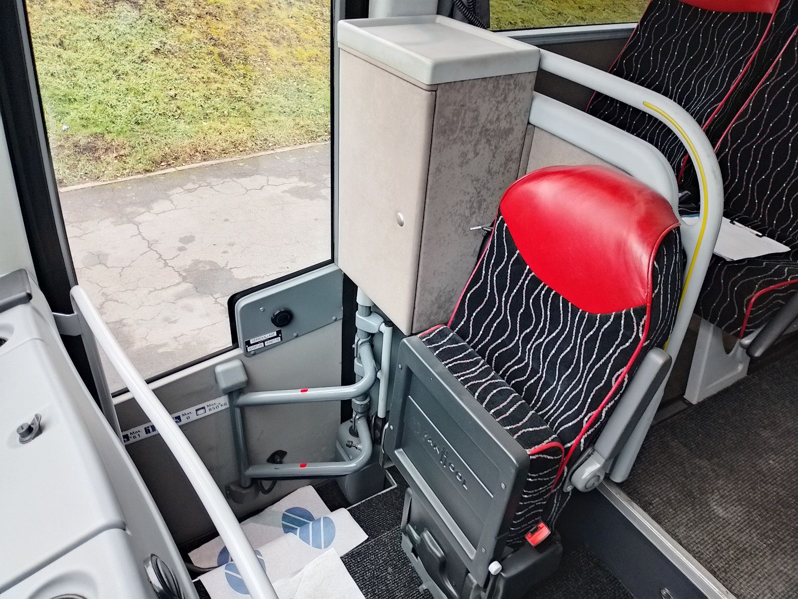 VANHOOL  2019 - Image 20 of 50