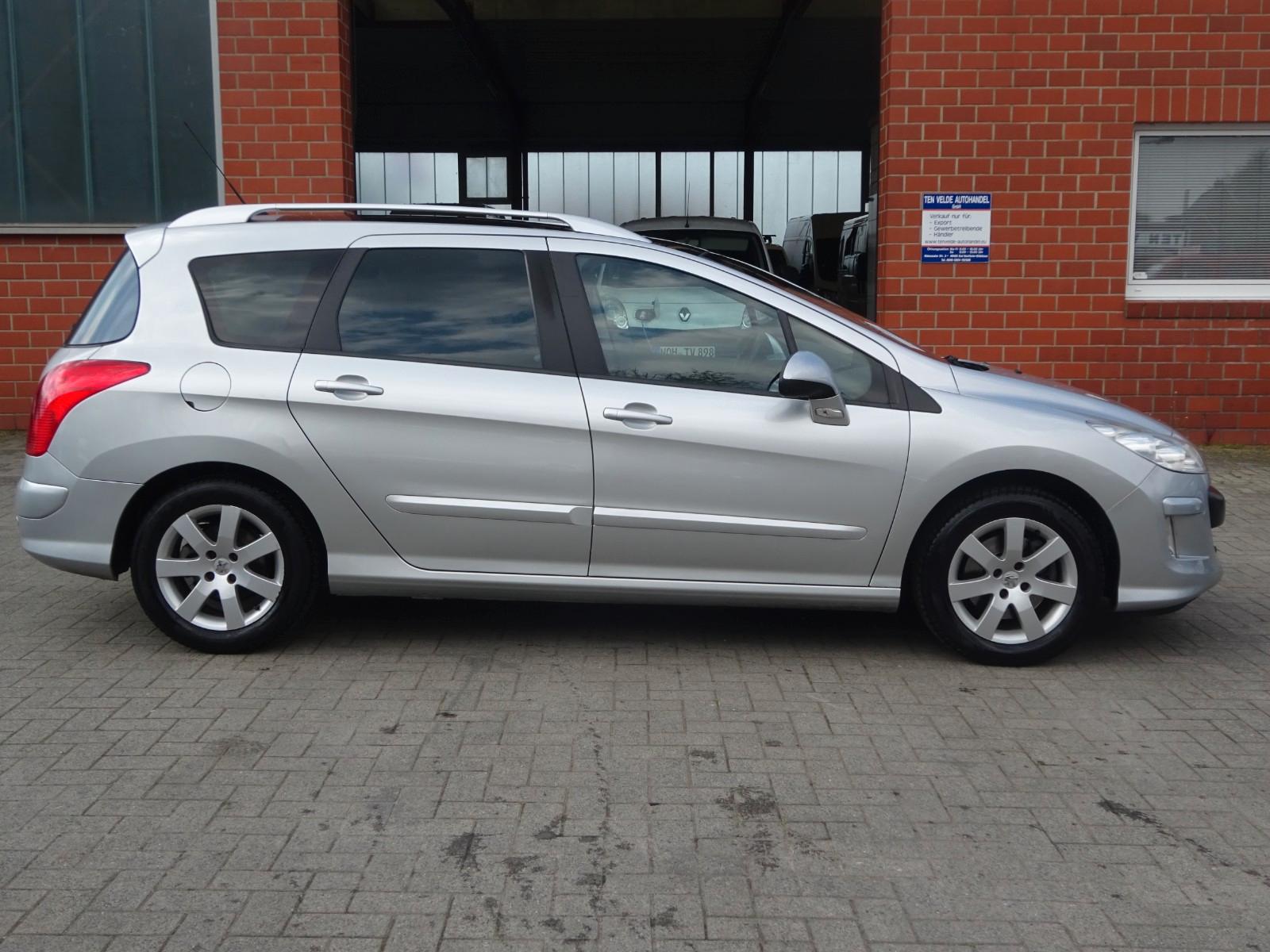 Peugeot 308 2011 — photo 6
