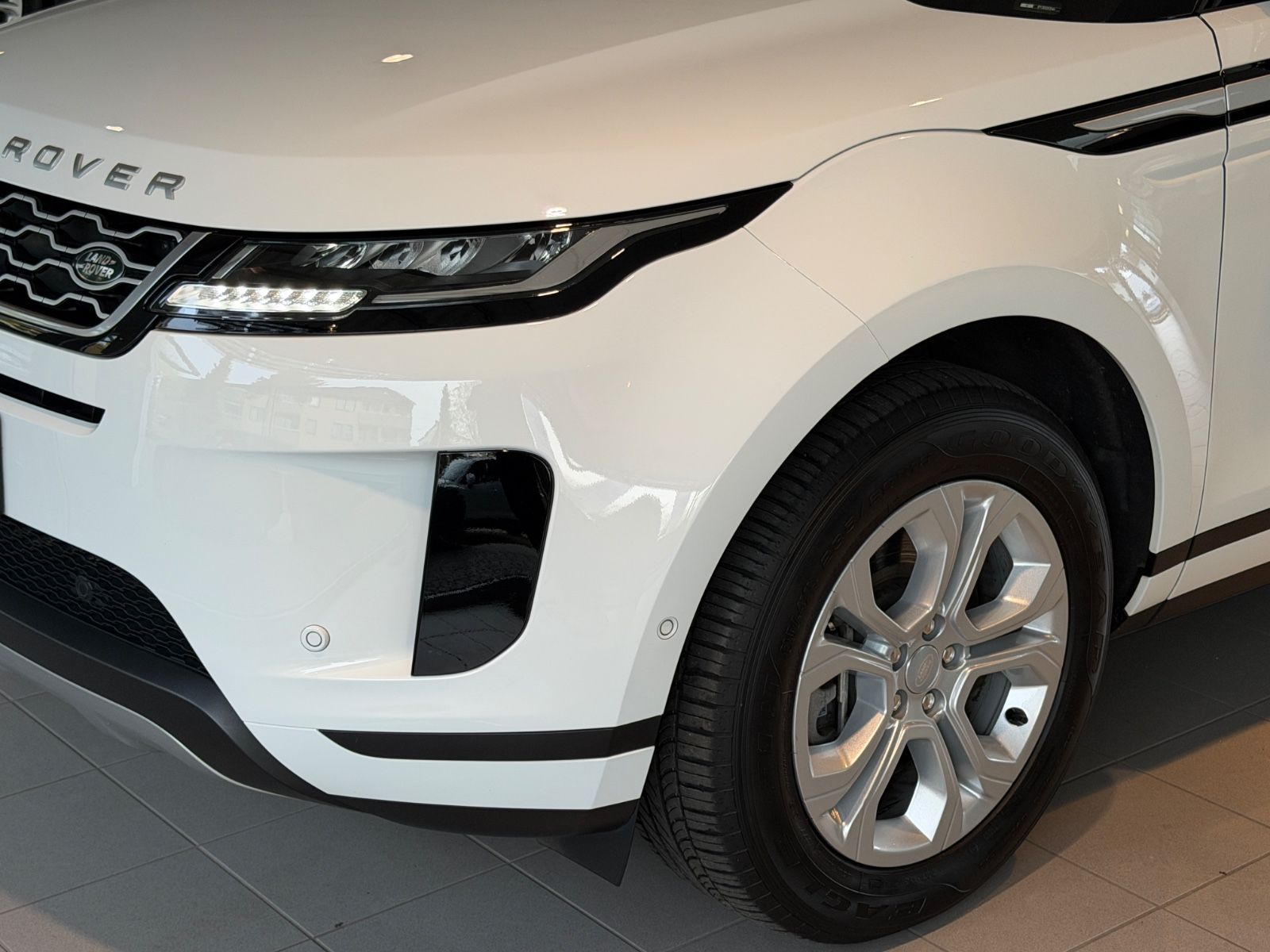 Fahrzeugabbildung Land Rover Range Rover Evoque S Hybrid/P300/360°/APPLE/NAVI