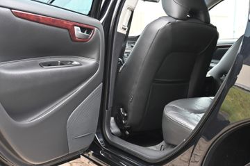 Volvo V70 2.4 Classic * RHD* – Bild 12