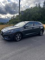 Hyundai i30 1.5 T-GDI Mild-Hybrid DCT Intro Edition 