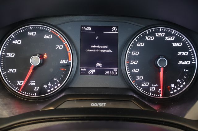 Seat Ibiza Reference 1.0 FRONT+LED+BT+ALU