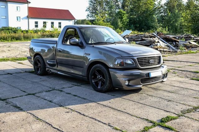 Ford F 150 SVT Lightning Aus 1. Hand