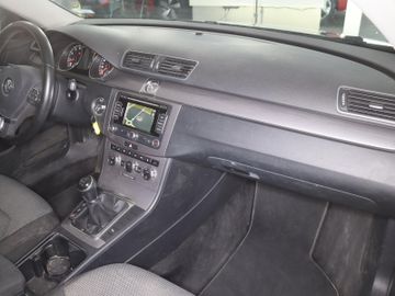 Volkswagen Passat Variant - 9