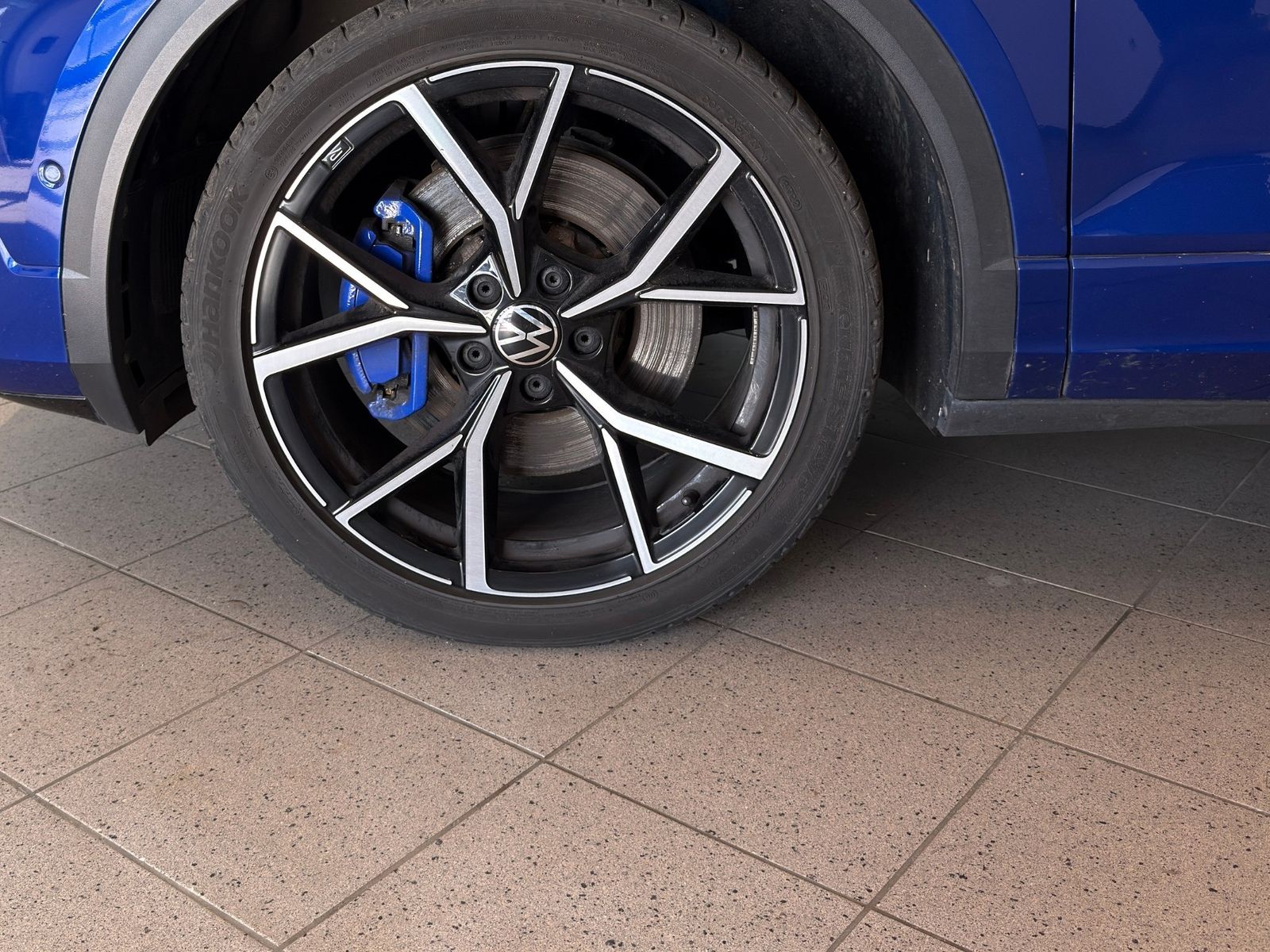 Volkswagen T-Roc 2.0 TSI R DSG 4Motion Pano Alarmanlage e foto 5