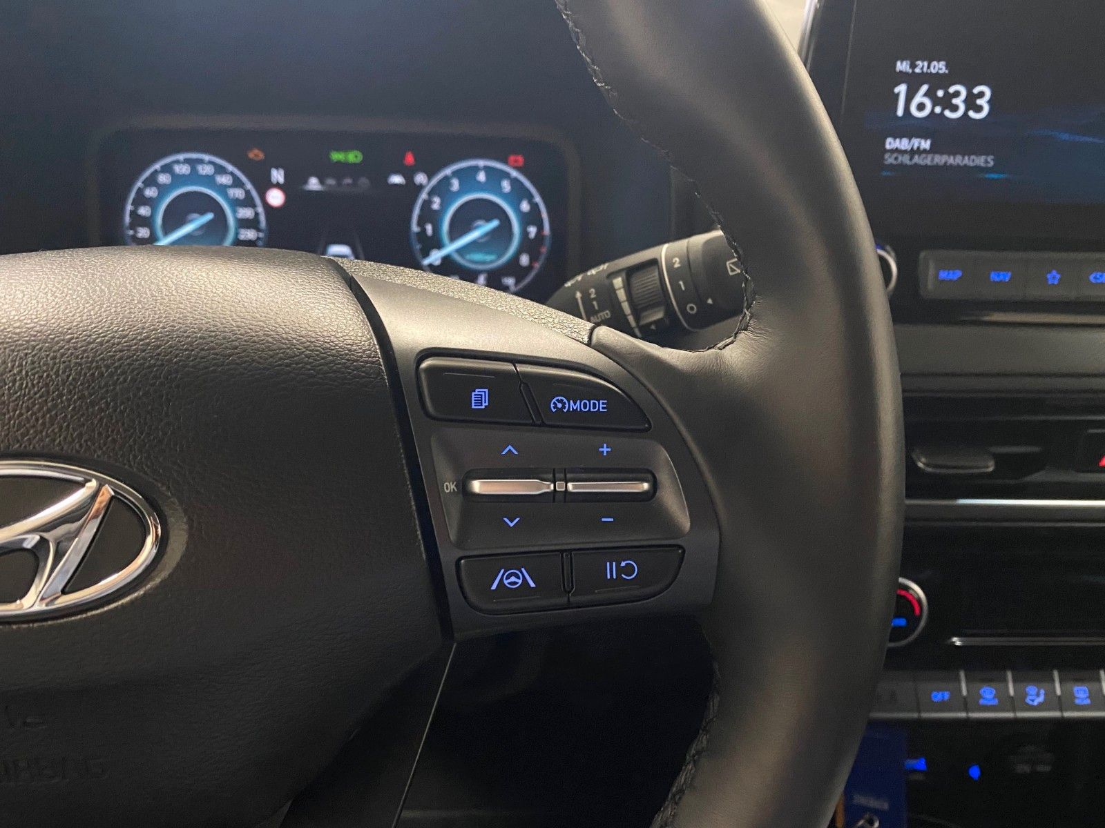 Fahrzeugabbildung Hyundai KONA 1.0 T-GDI 48V-Mild Hybrid Trend+NAVI+KAMERA
