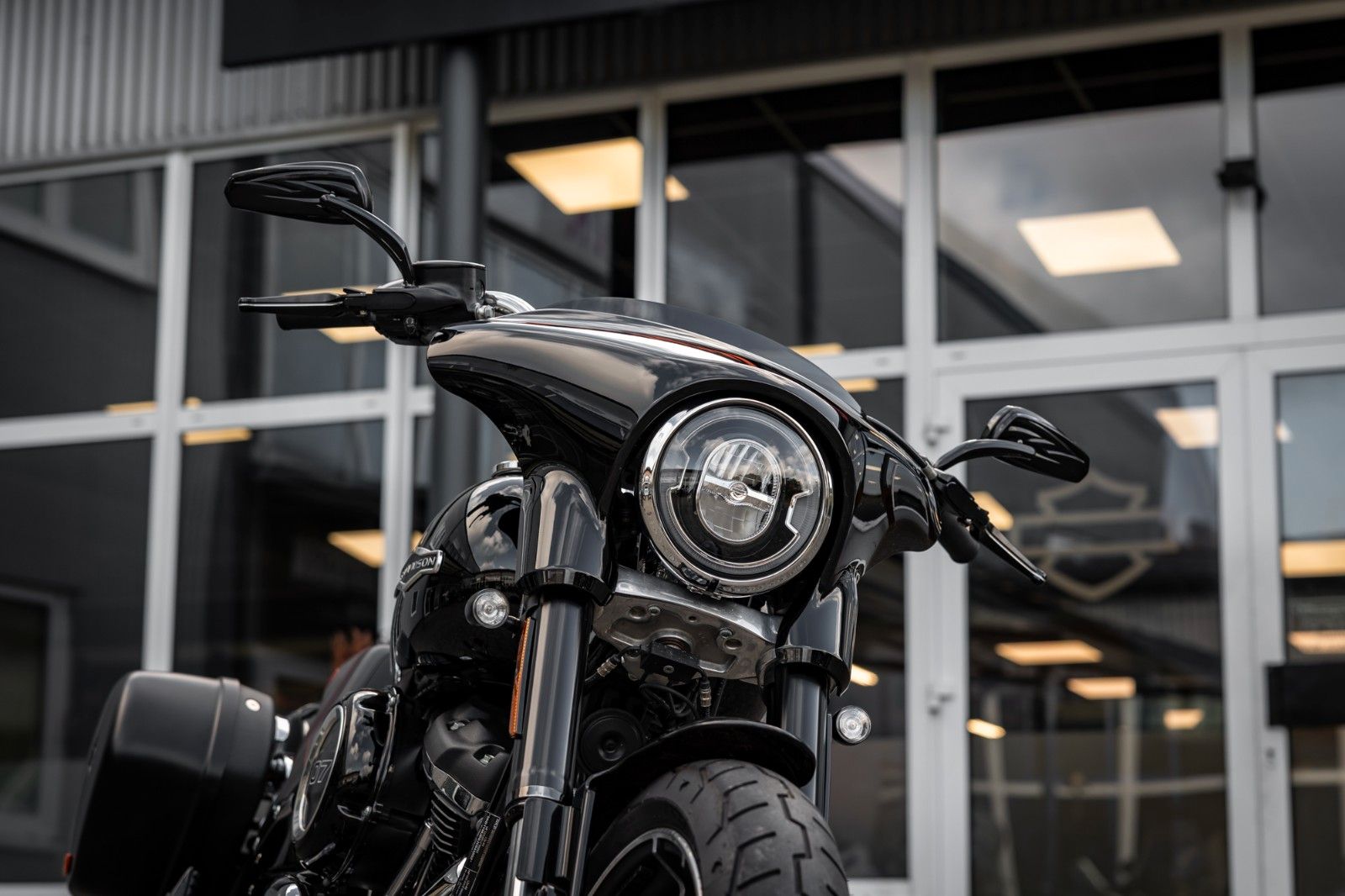 Fahrzeugabbildung Harley-Davidson FLSB SPORT GLIDE 107