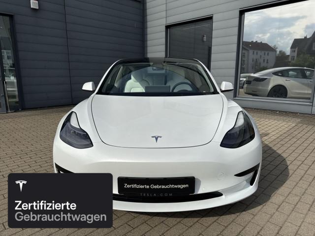 Tesla Model 3 Rear-Wheel Drive