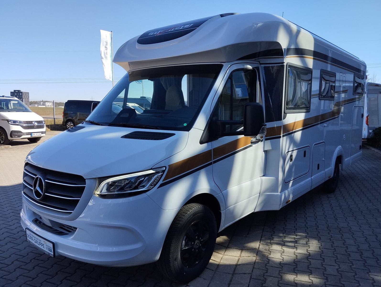 Fahrzeugabbildung Malibu T 490 RB LE comfort Mercedes,Distronic,LED,Autom