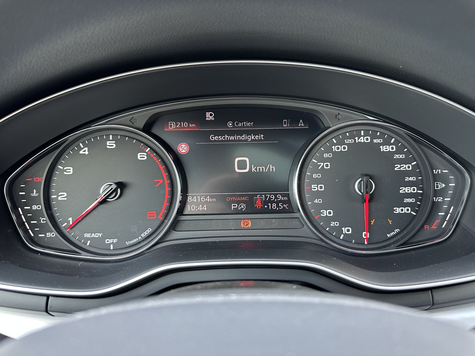 Fahrzeugabbildung Audi A5 SpB 40 TFSI S-Line NAV+MATRIX+AHK+PANO+B&O+VC