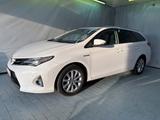 Toyota Auris Kombi Sports Hybrid/Aut./Navi/LED - Toyota Auris Gebrauchtwagen in Hamburg