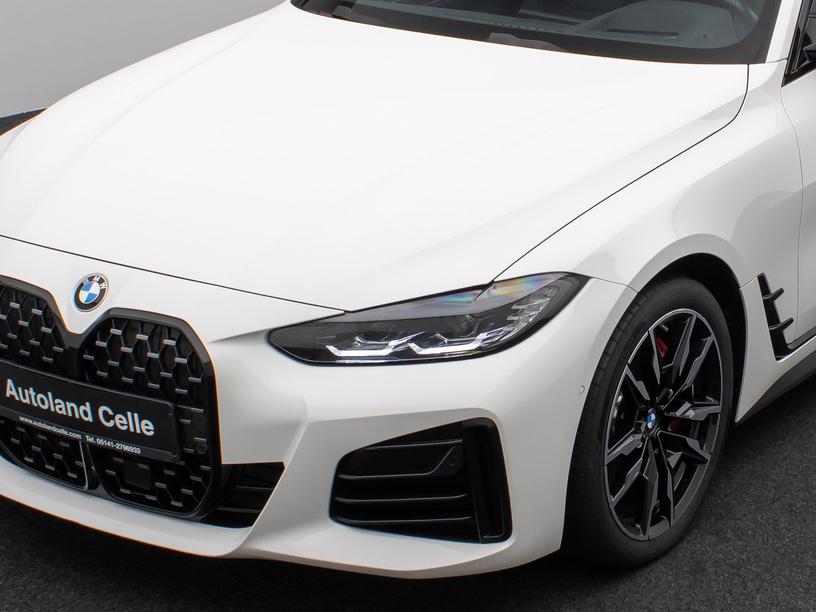 Fahrzeugabbildung BMW M440i xD Gran Coupé Glasdach Kamera HUD DAB H/K