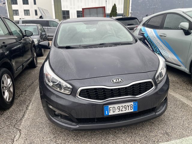 Kia Ceed cee'd 1.6 CRDi 110 CV 5 porte GT Line S