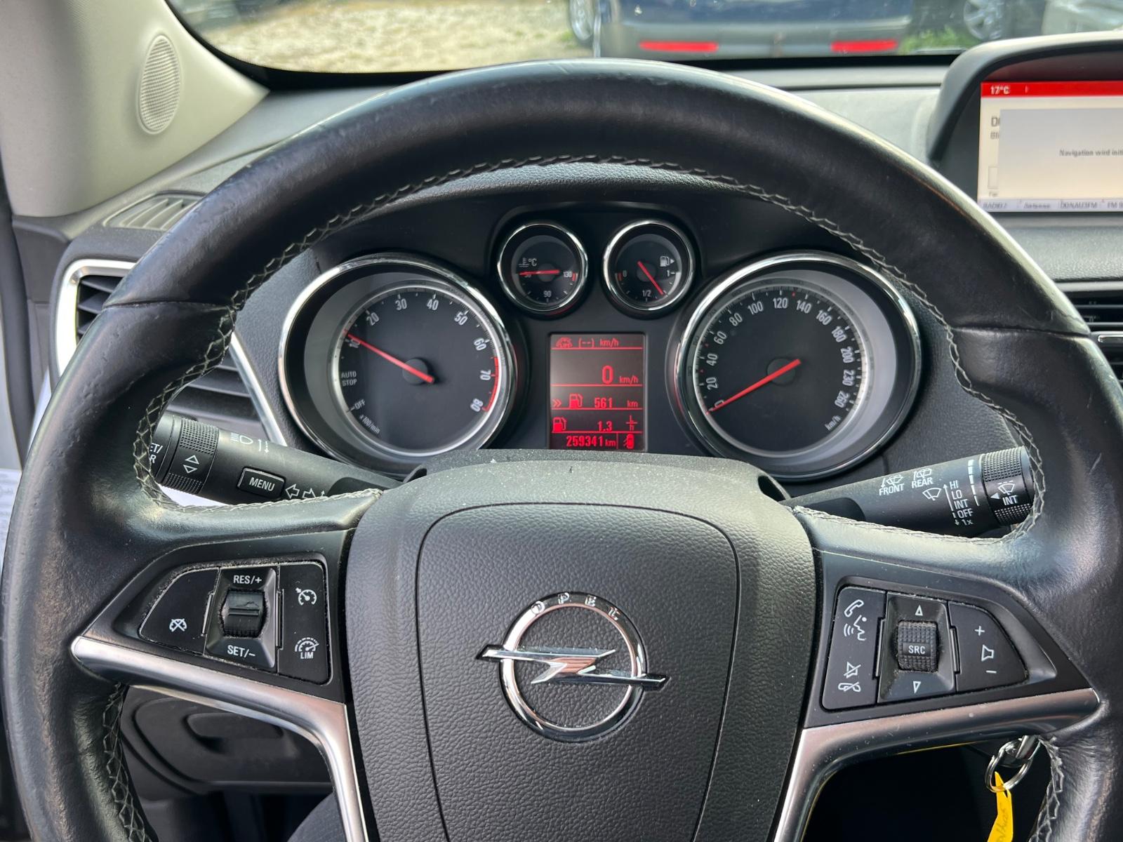 Opel Mokka 2015 — photo 12