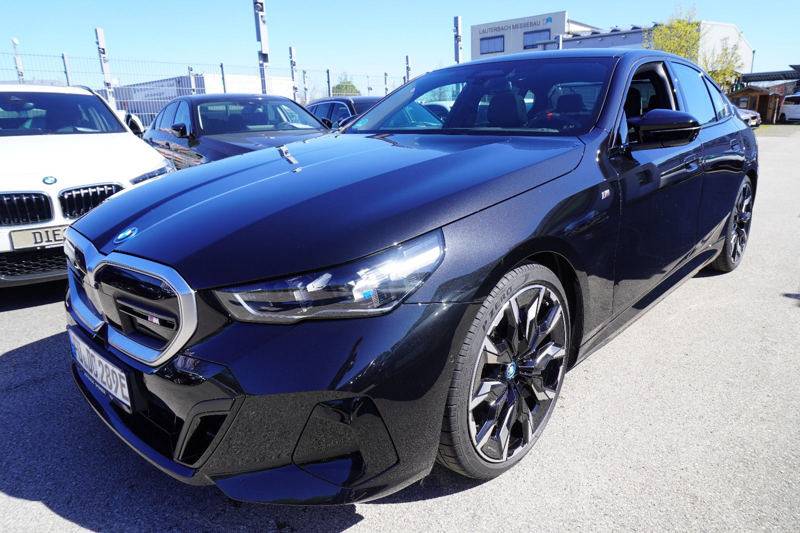 BMW i5 M60 xDrive Lim.*NAVI*LED*ACC*PANO*BW*VOLL foto 3