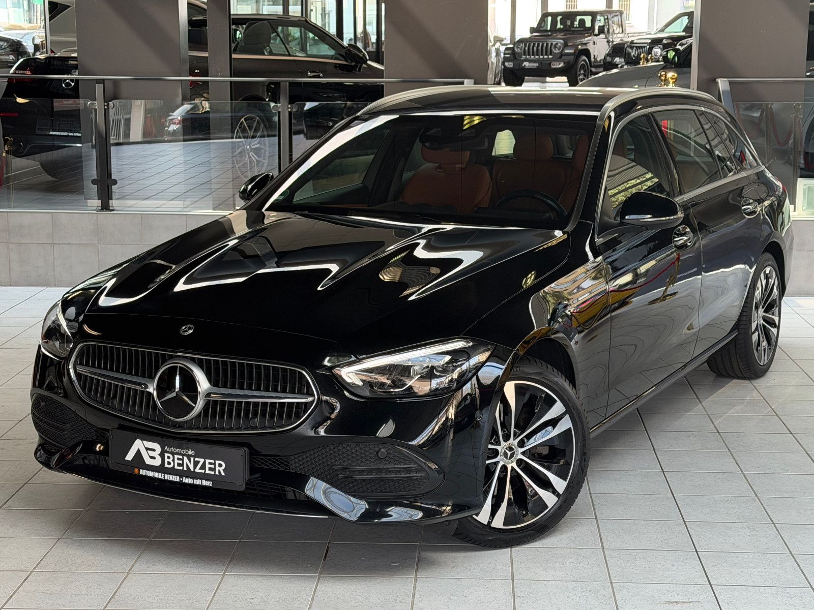 Fahrzeugabbildung Mercedes-Benz C 220d T /KEYLESS/MEMORY/KAMERA/AMBIENTE/ACC++/