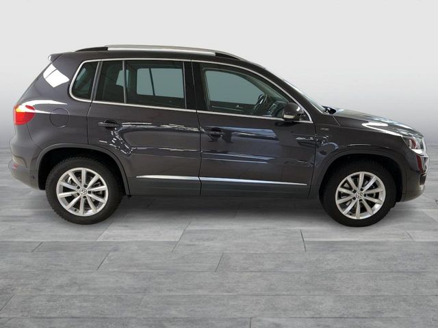 Tiguan 1.4 TSI DSG Lounge Navi Klima el. Fenster