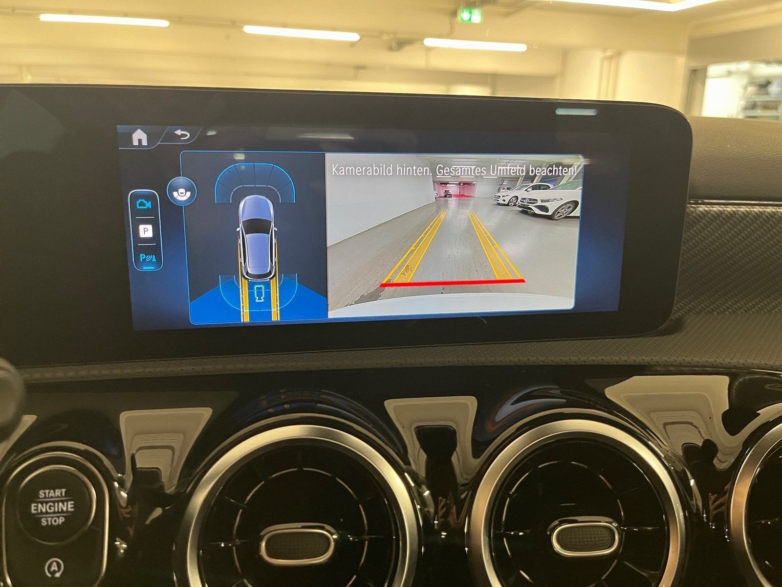 Fahrzeugabbildung Mercedes-Benz A 200 Progressive*LED*Kamera*Spurhalte*SHZ*Wide*