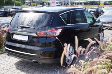 Ford S-Max - 9