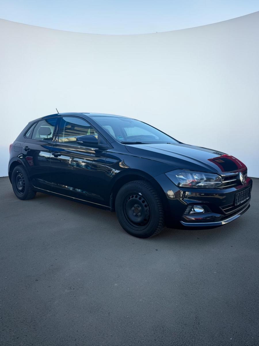 Volkswagen Polo VI Highline/DSG/Sitzheizung/Carplay