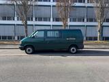 Volkswagen T4 Transporter  2.5 TDI Langer Radstand - Volkswagen T4 Caravelle aus 2003