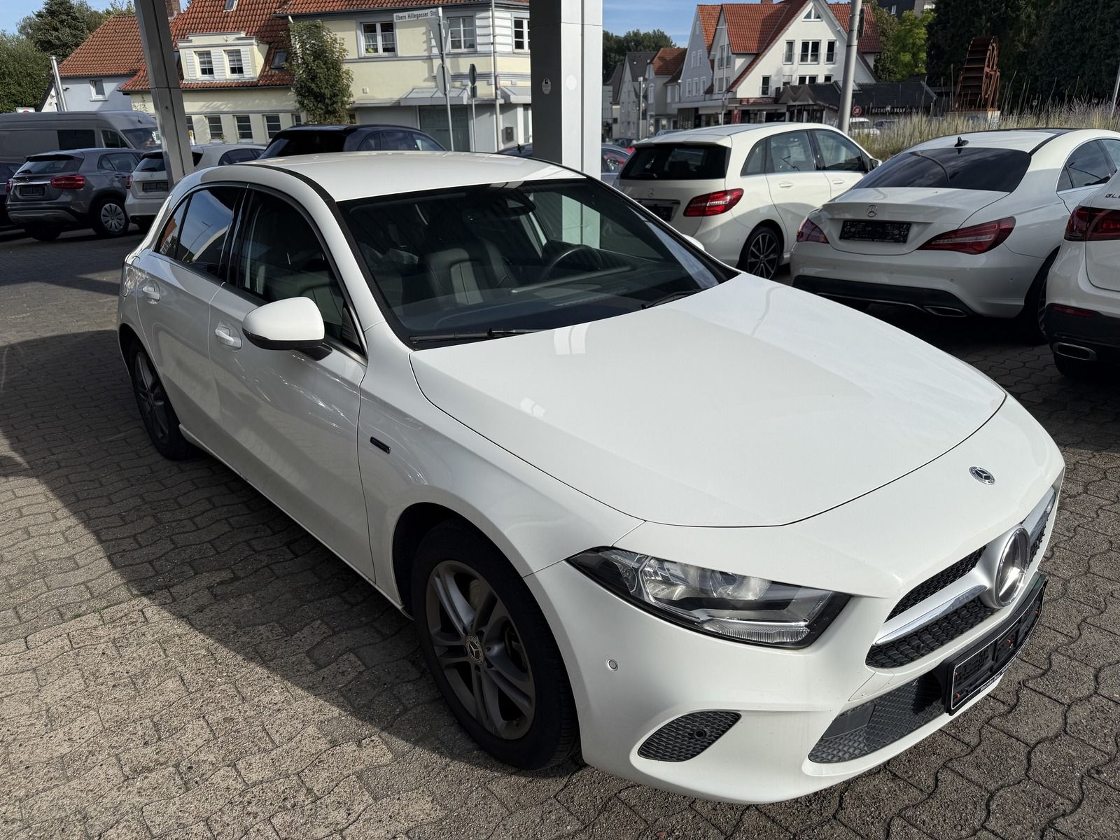 Mercedes-Benz A 250 e Progressiv Kamera Volleder Spurassiste foto 2