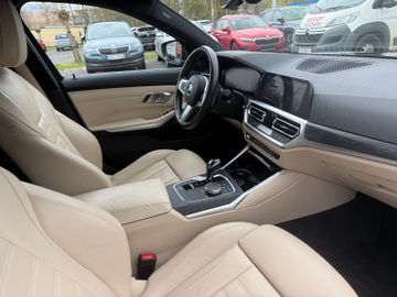 BMW 330 d M-Sport+Shadow+LED+Sound+el.Hckkl.+