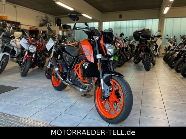 KTM 690 Duke / erst 7.363 km / Navi / Akrapovic