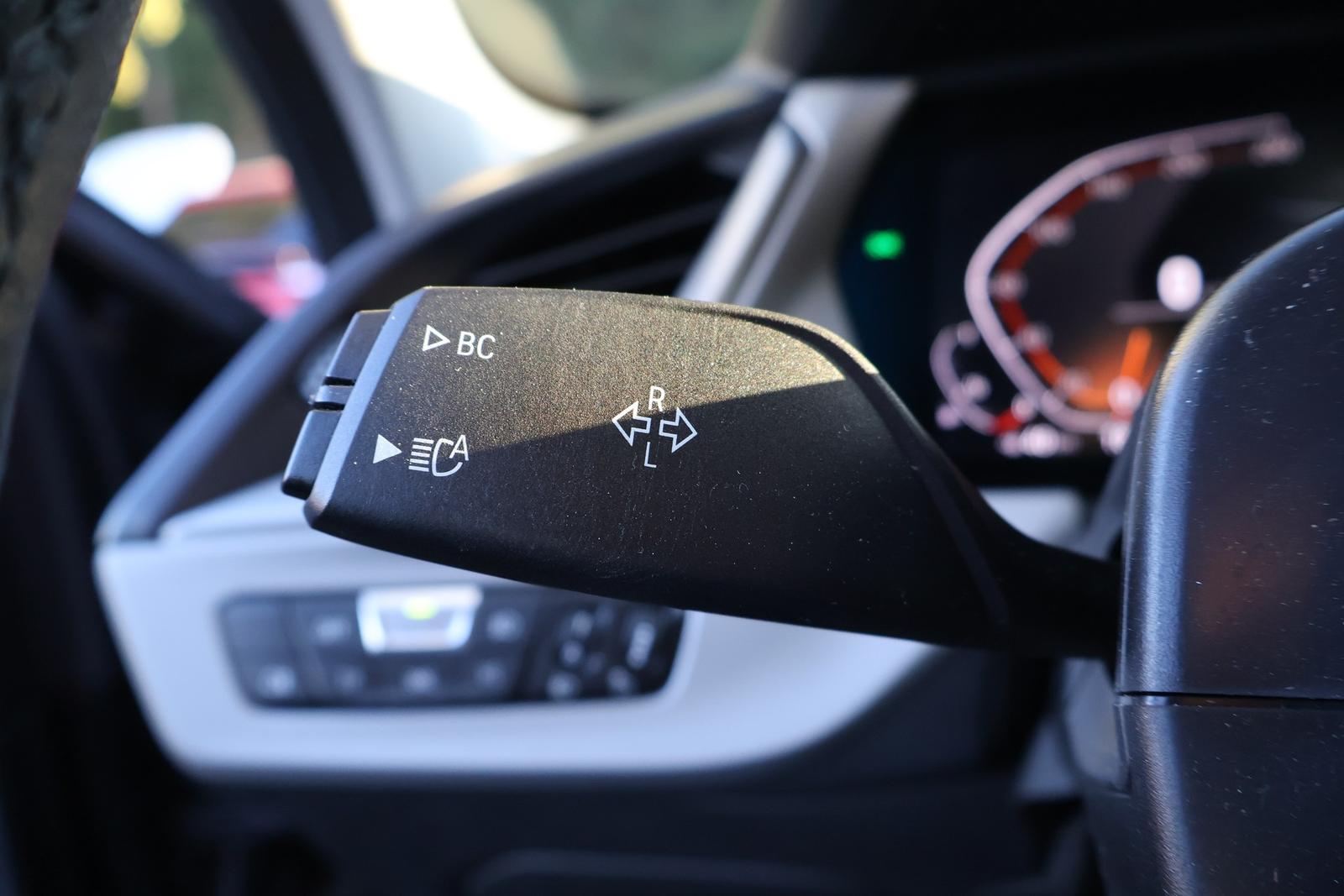BMW 118 i Advantage LED Navi Sitzheizung Tempomat DAB, миниатюра 22