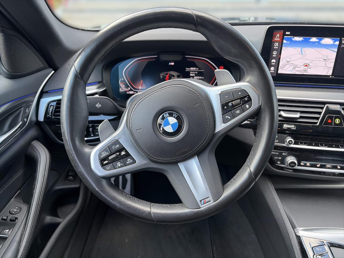BMW 530 d Touring M Sport Pano Laser Head-Up Shz.