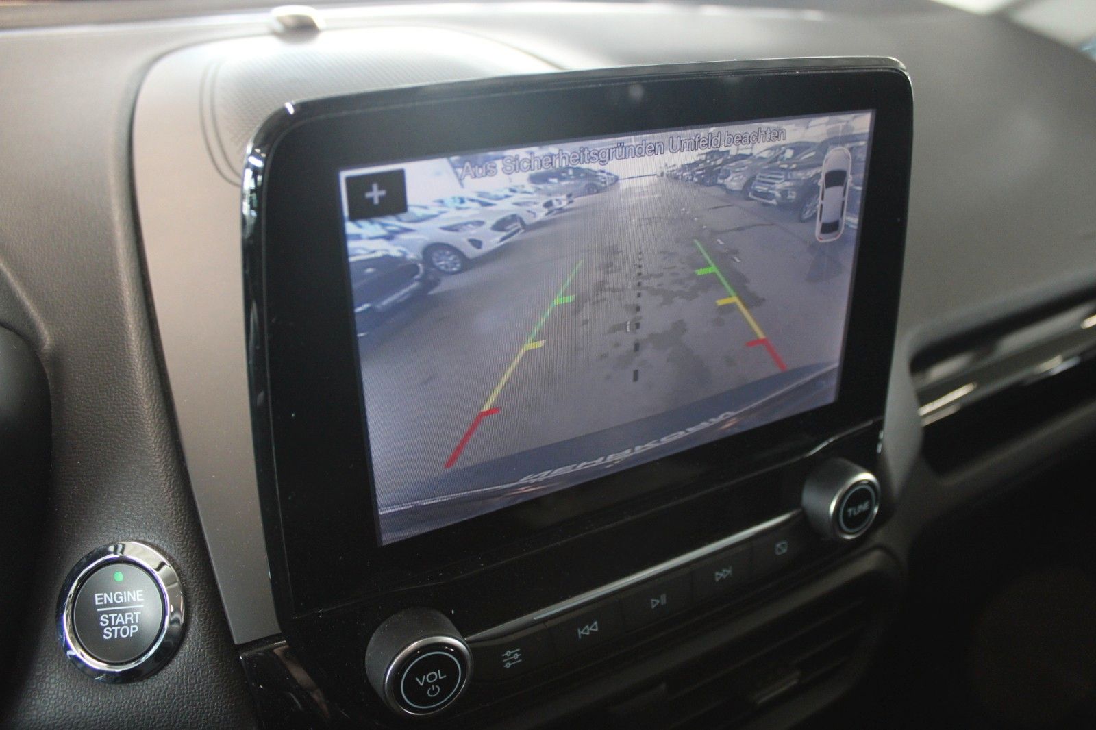 Fahrzeugabbildung Ford EcoSport Titanium NAVI Schiebedach CAM WinterPak